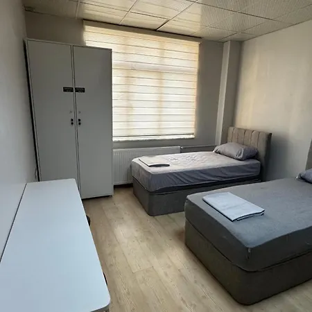 Hostelida بيت شباب *